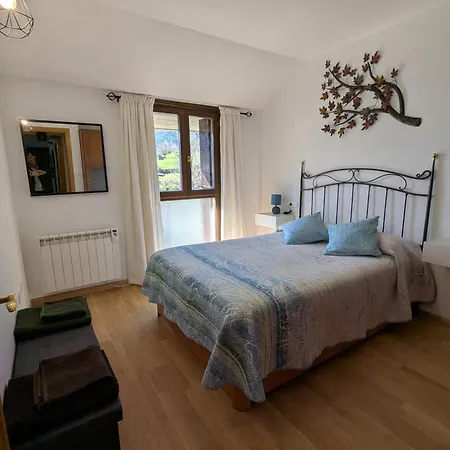 Asueto Ordesa Διαμέρισμα Broto